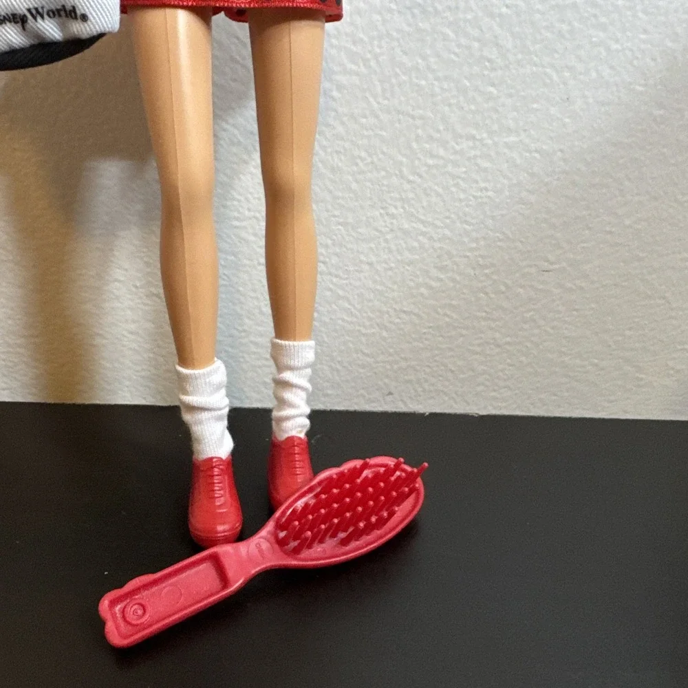 Vintage‎ Barbie #28172 Disney Favorites Theme Park Exclusive